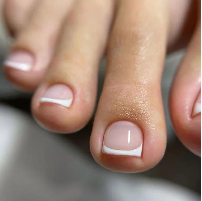 Anti-chip nail top coat-Gel Pedicures