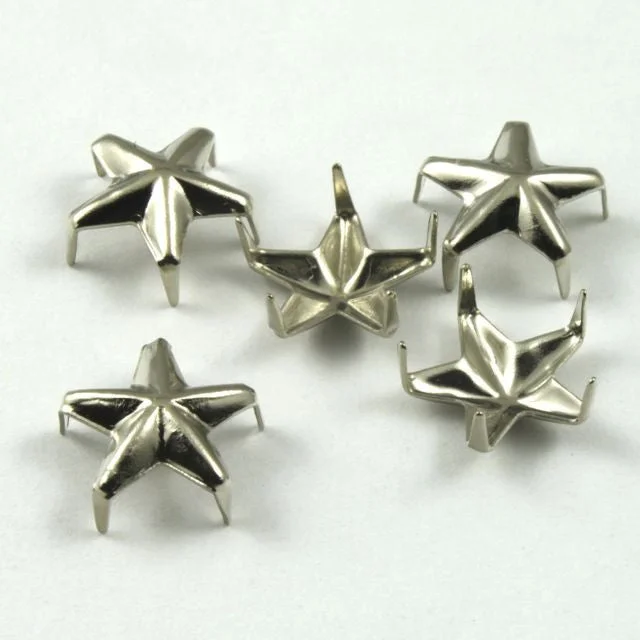 Strengthening nail varnish-6mm Silver Star Stud (20 Pcs) #122