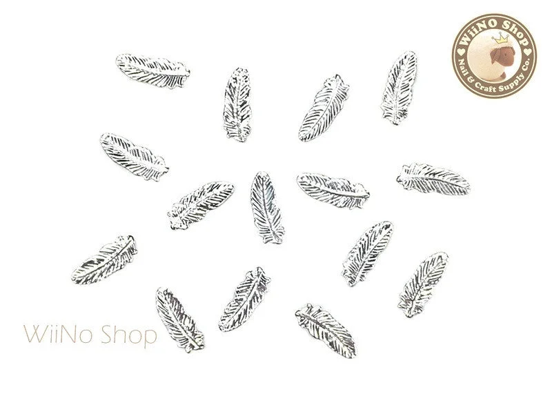 Rapid-dry nail sealant-Silver Feather Metal Studs - 10 pcs