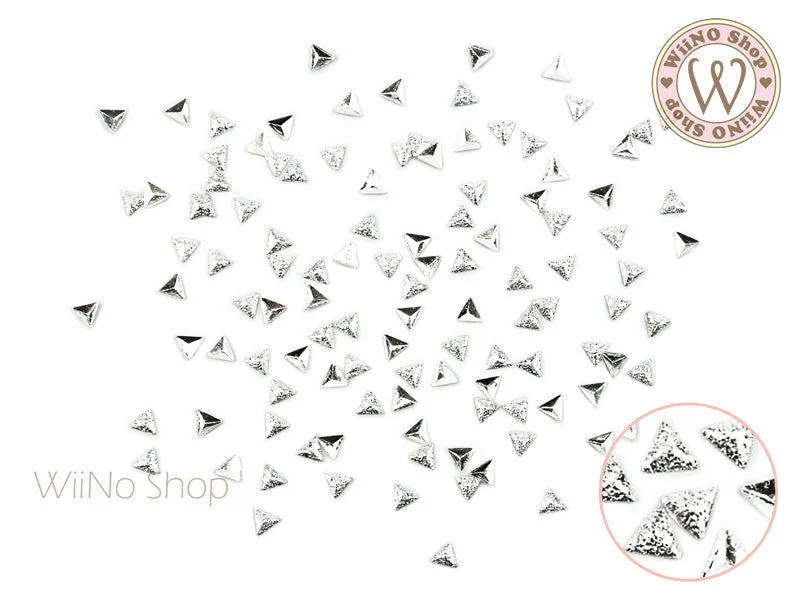 Glittery nail art toppers-3mm Silver Textured Triangle Metal Studs - 25 pcs