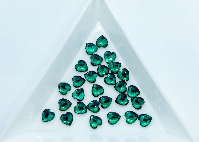 Professional nail acrylic sets-5.5x6MM Emerald Heart Rhinestone G6-1-2